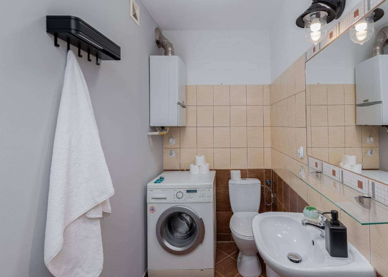 Apartament Flat With Cosy Attic - Castle Round The Corner - By Upstairs Kraków